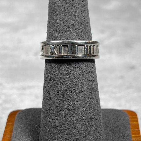 Tiffany & Co. Atlas Band Ring - Picture 3 of 10